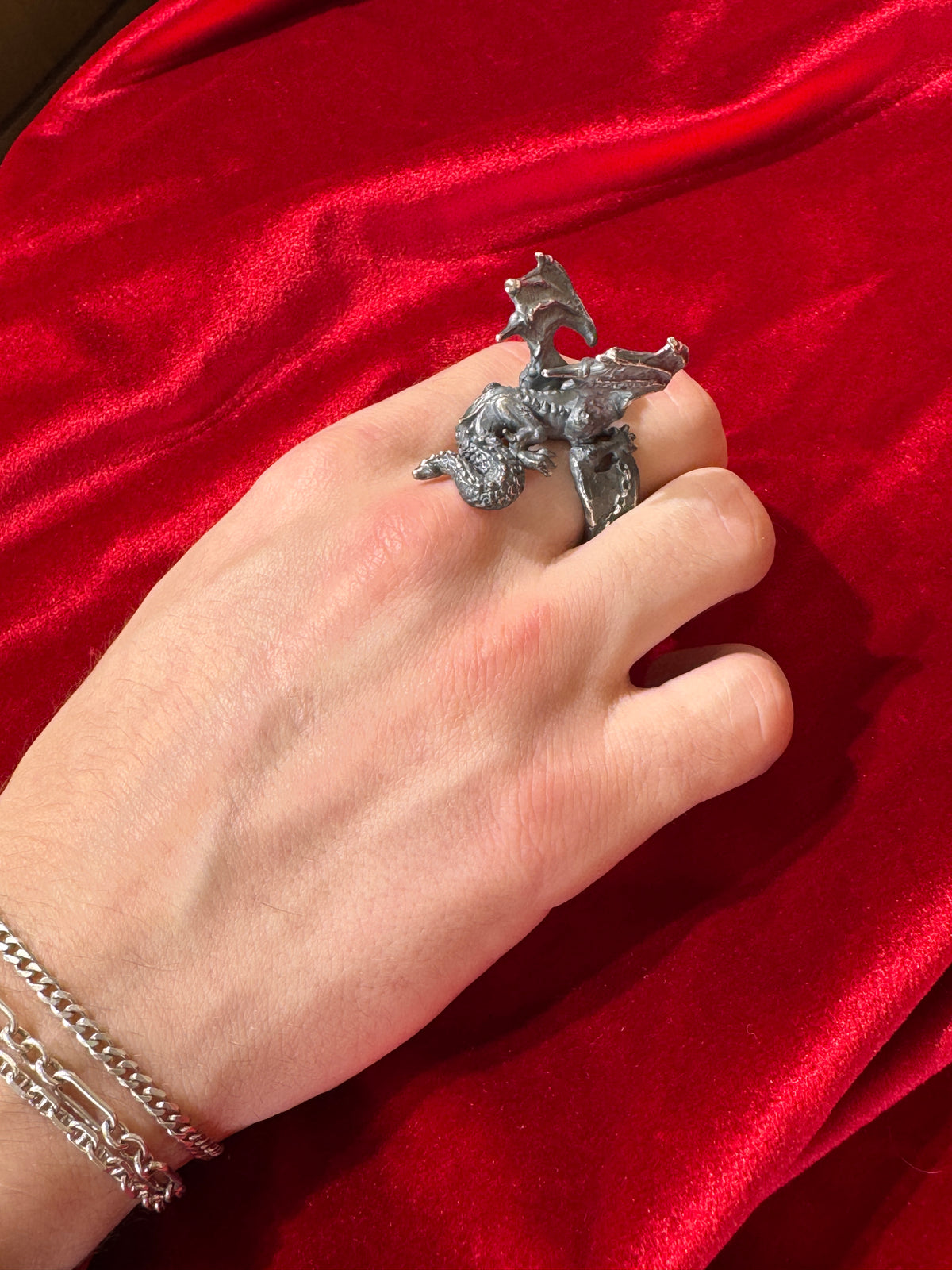 Georgie the Dragon, a Beastly Large Ring